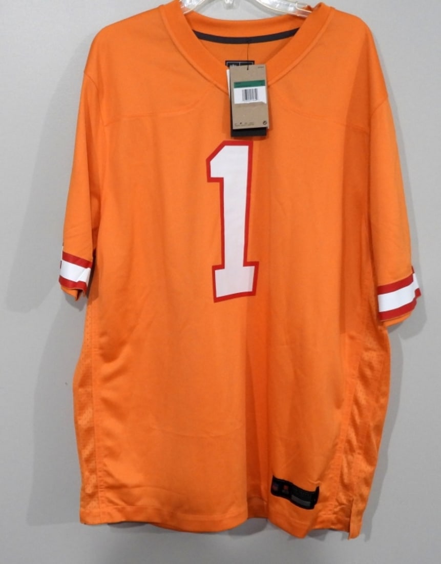 Rachaad White Autograph Jersey Beckett Witnessed (1 of 8)