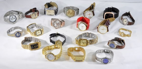 Mixed Lot Of Men's And Women's Watches