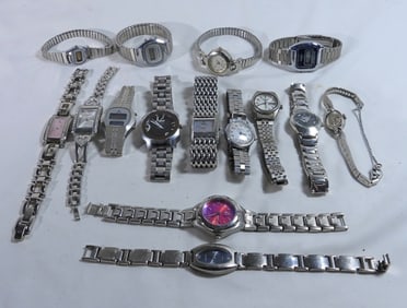 15 Women's Silver Tone Watches