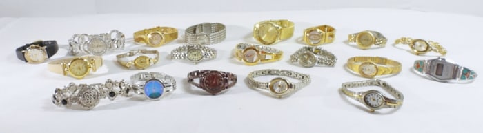 Mixed Lot Of 20 Women's Watches