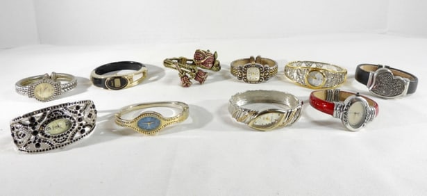 10 Women's Fashion Bangle Watches