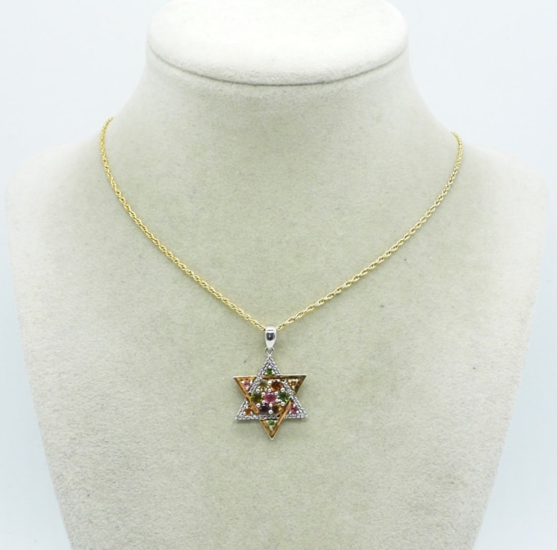 Star of David Necklace 925 Gold Tone: Gold tone sterling, star of David gemstone pendant on a sterling gold tone 20" chain. (3.9 dwt)