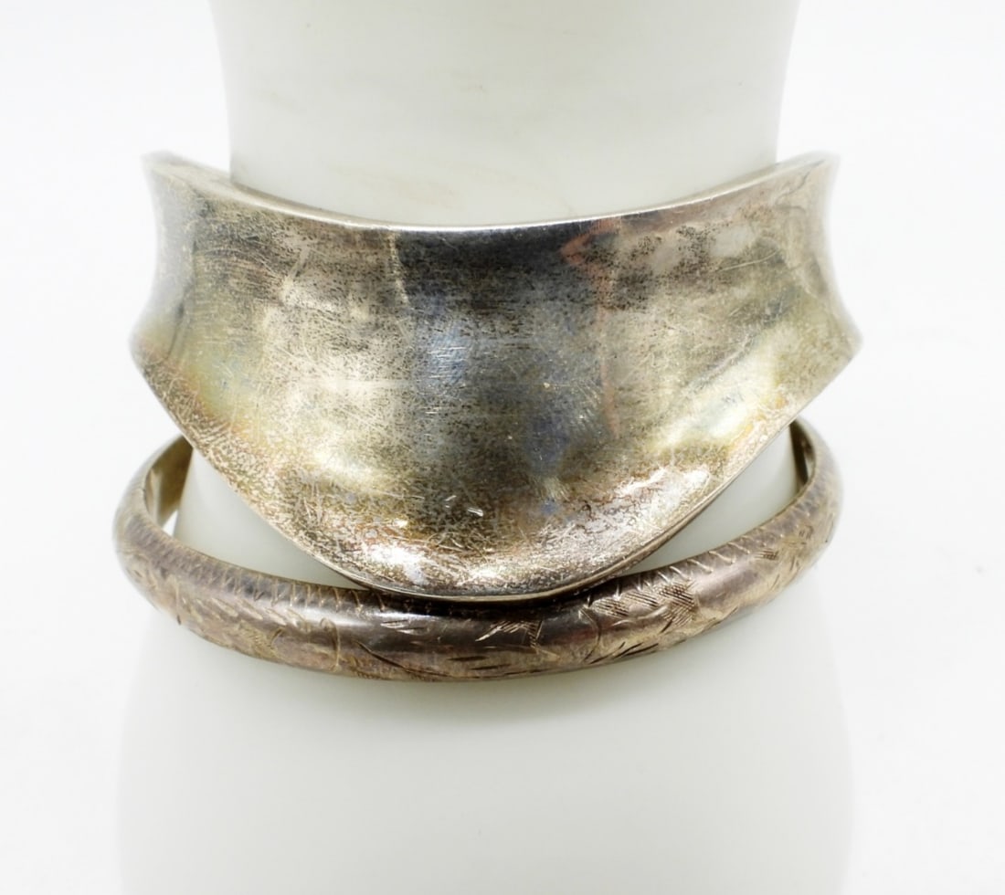 2 Sterling Vintage Bracelets (1 of 2)