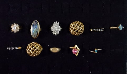 11 Gold-tone Rings