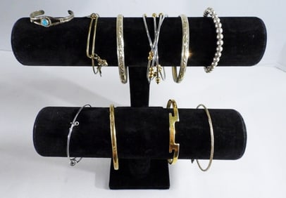 10 Women's Bangle Bracelets
