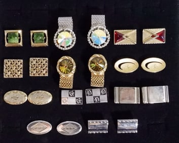 11 Men's Cufflink Sets