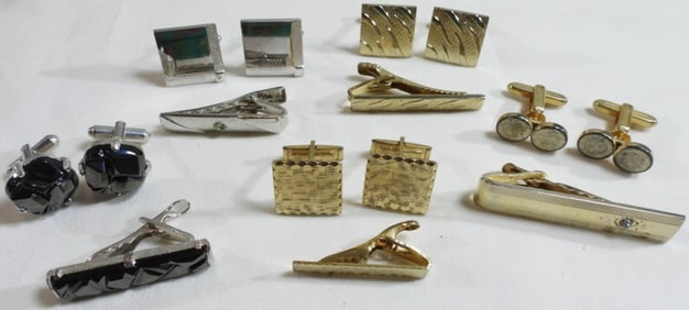 (5) Full Cuff-Links And Tie Clip Sets In A Box