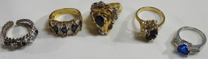 (5) Women's Rings