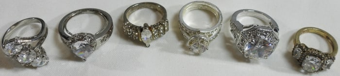 (6) Women's Rings