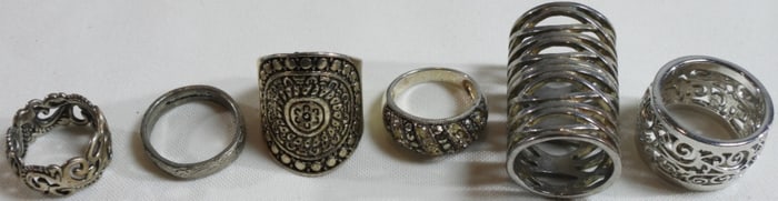 (6) Women's Rings