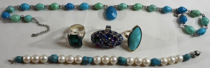 (3) Rings (1) Bracelet (1) Necklace
