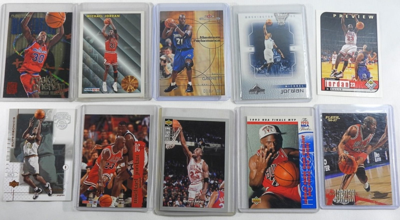 10 Mixed Michael Jordan Cards (1 of 2)