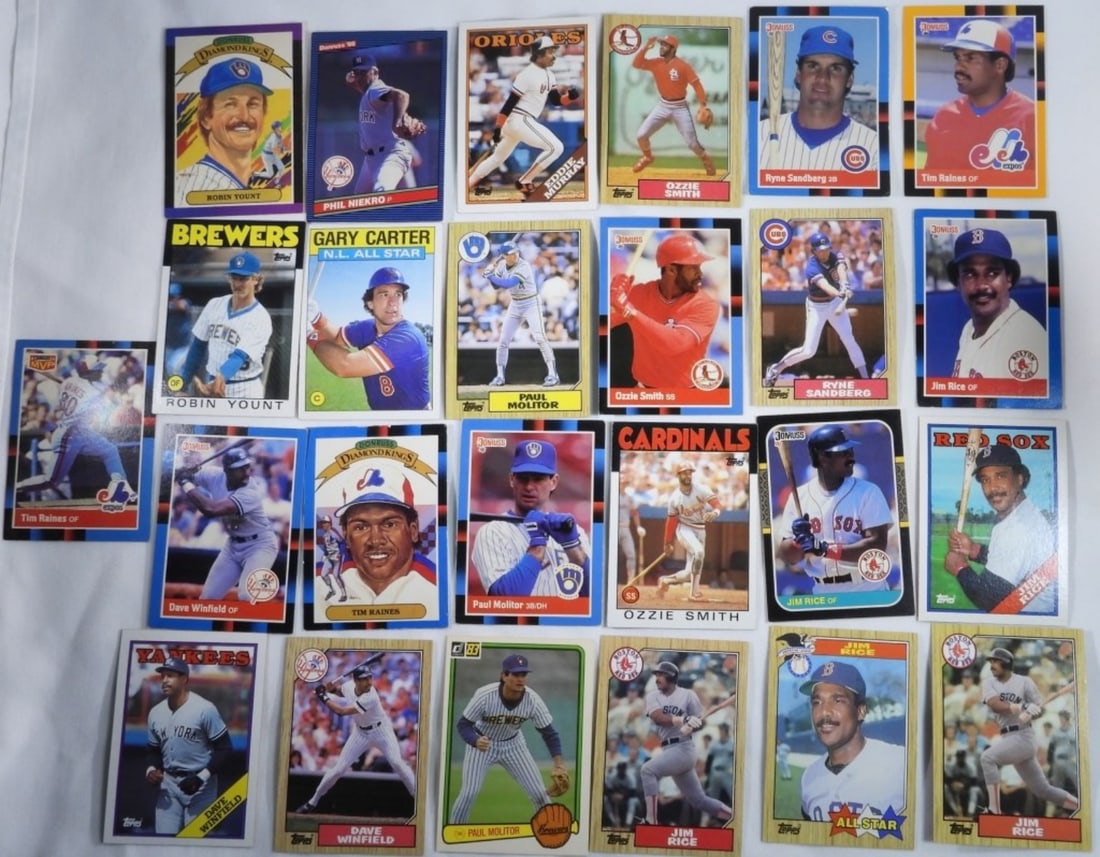 (25) Mixed Lot Of Baseball Cards (1 of 2)