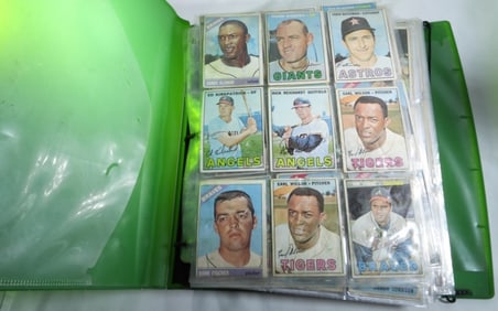Binder Huge Mixed Lot Of Sports Cards