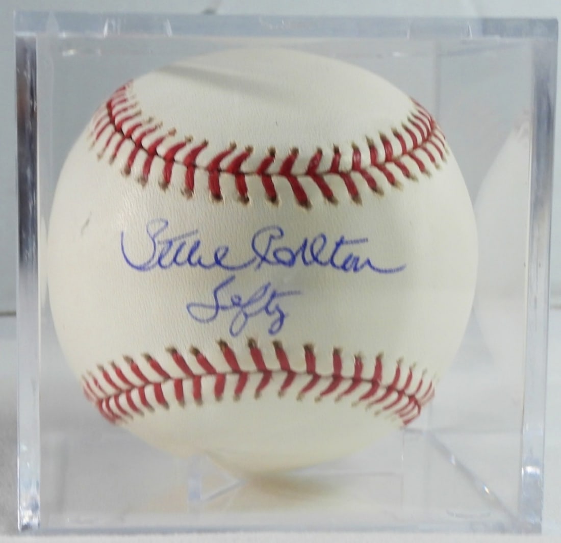 Steve Carlton Signed Baseball (1 of 2)