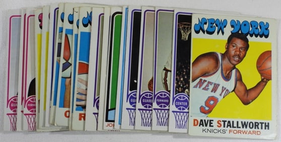 (20) Mixed Lot Of 1960s-70 Basketball Cards