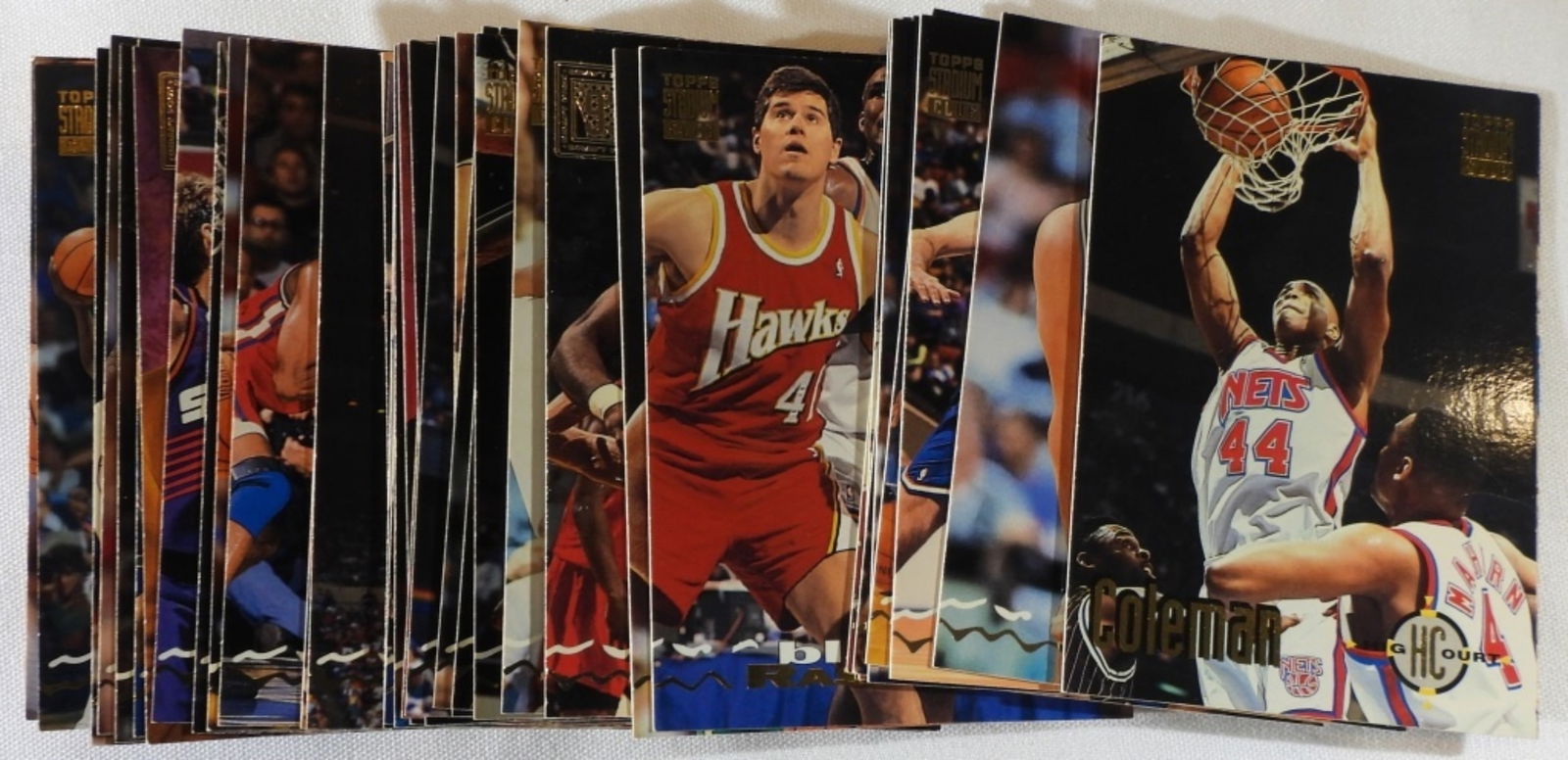(40) Mixed Lot Of  1993-94 Basketball Cards (1 of 2)