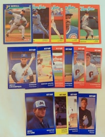 Mixed Lot Of 15 Baseball Cards
