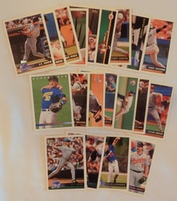 TOPPS Mixed Baseball Lot Of 20