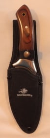 Winchester Drop Point Blade With Gut Hook