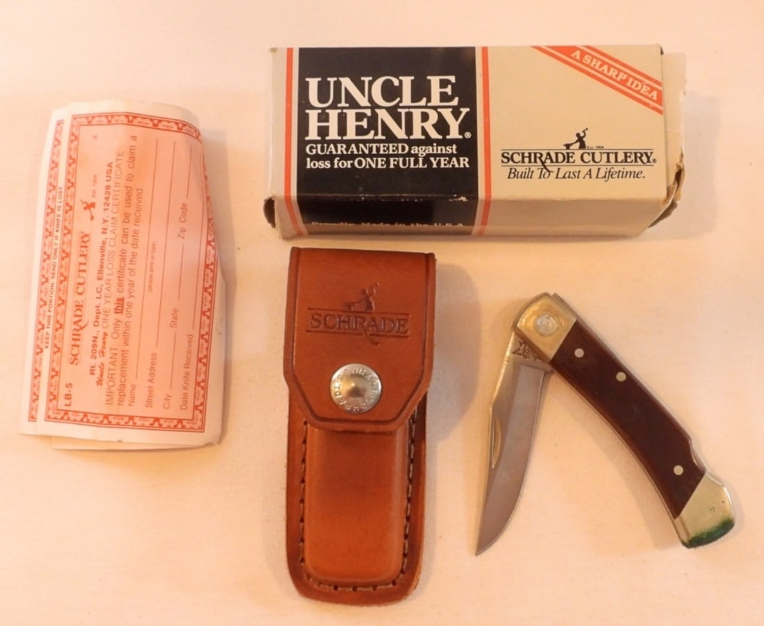 Schrade Uncle Henry Pocket Knife With Sheath (1 of 2)