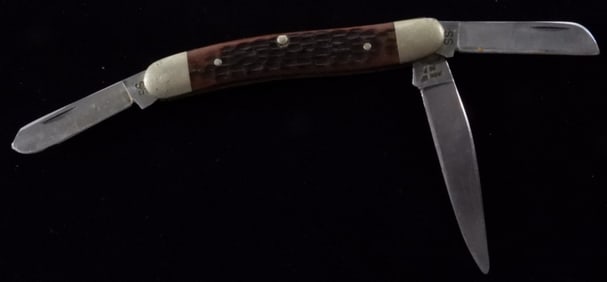 Case XX Three-Blade Pocket Knife