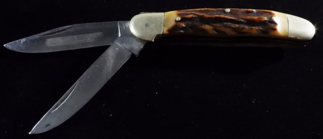 Two-Blade Folding Pocket Knife
