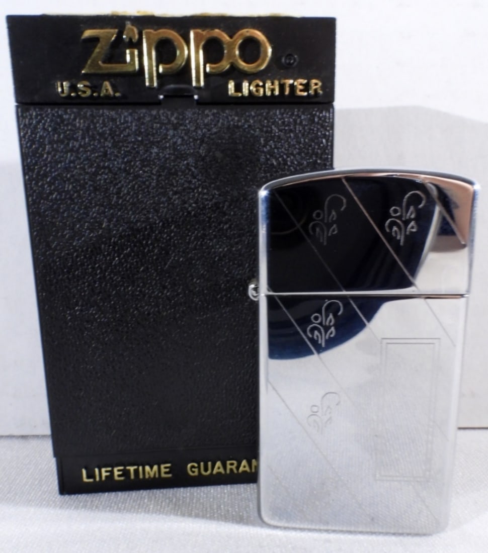 1993 Pinstripe Design Zippo Sealed (1 of 3)