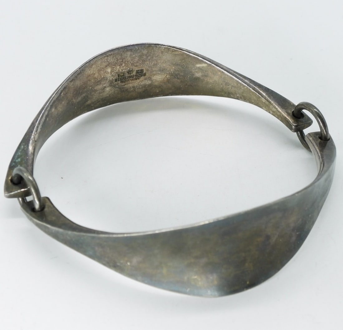 Vintage Sterling Bracelet - Norway (1 of 2)