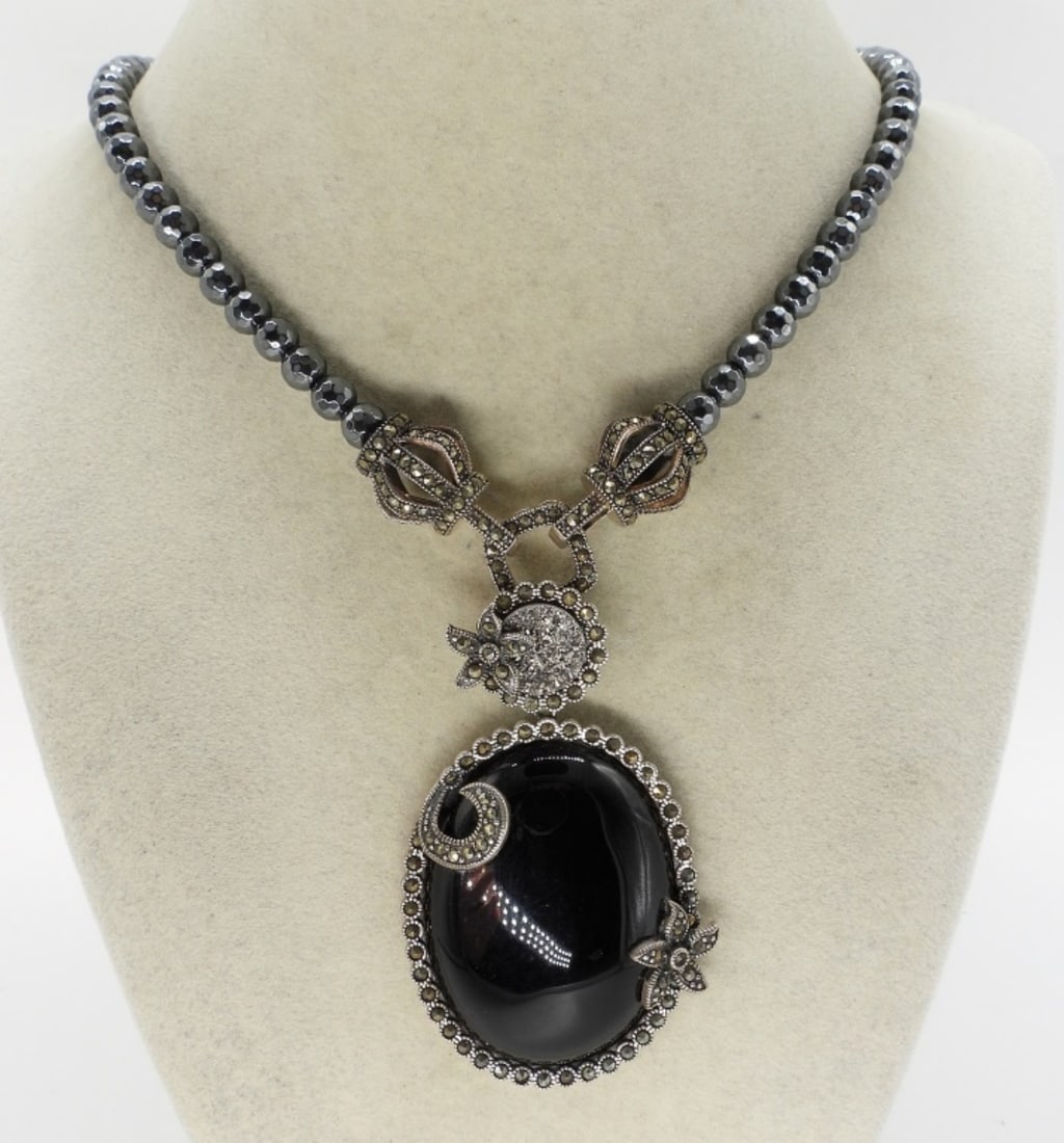 Gorgeous Art Deco Statement Necklace (1 of 2)