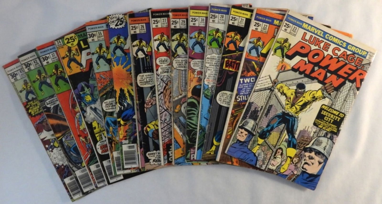 (25) Luke Cage Power Man (1 of 2)