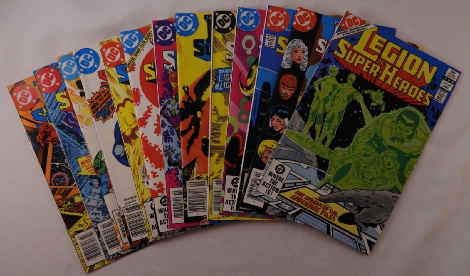 (13) DC The Legion Of Super Heroes: Issues: 284, 285, 286, 288, 290, 291, 292, 294, 295, 296, 297, 299, and 302