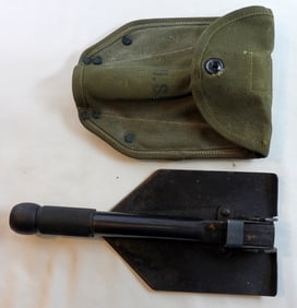 1950s U.S. Army Shovel Pouch Modern Shovel