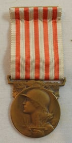 WWI French Grande Guerre 1914-1918 Medal
