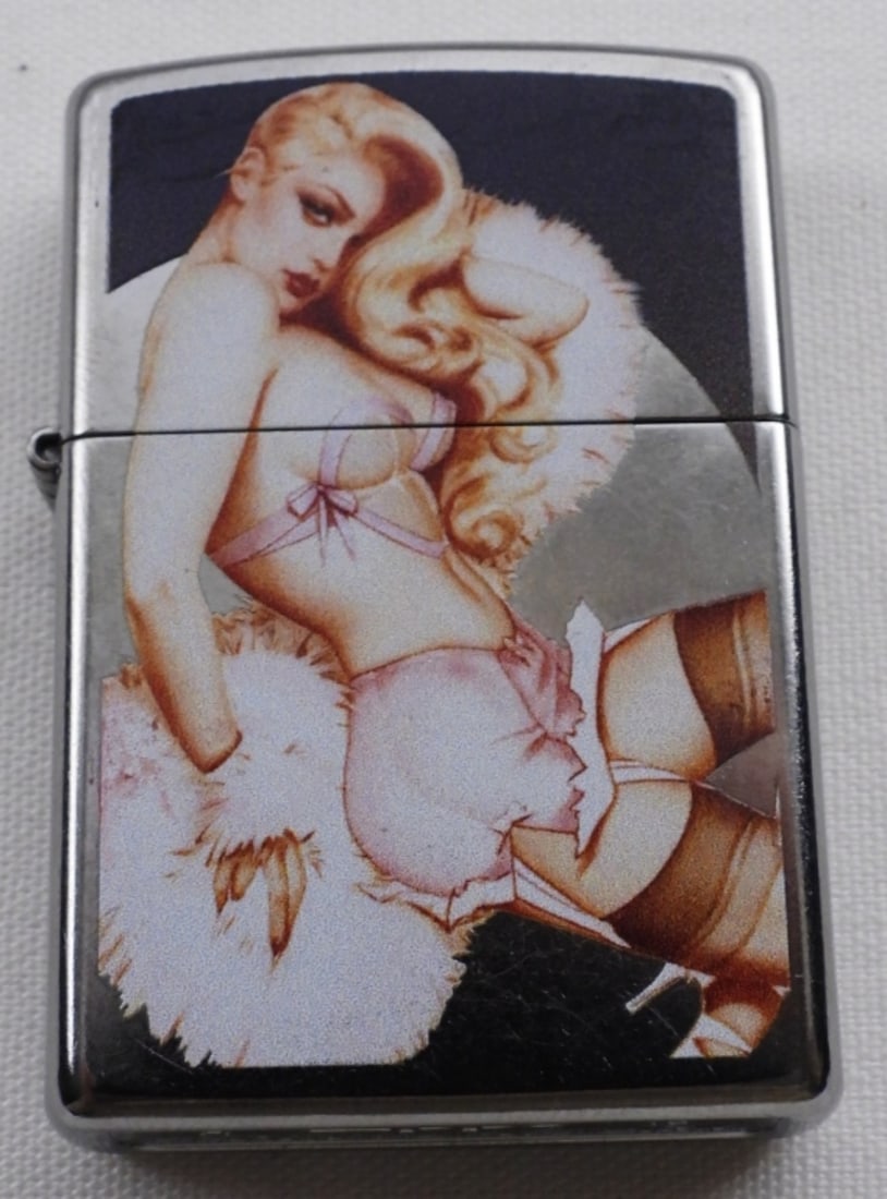 2018 Olivia De Beradinis Pinup Girl Zippo Sealed (1 of 4)