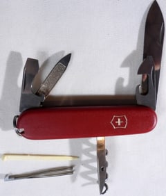 Victorinox Swiss Army Knife 8 Tools