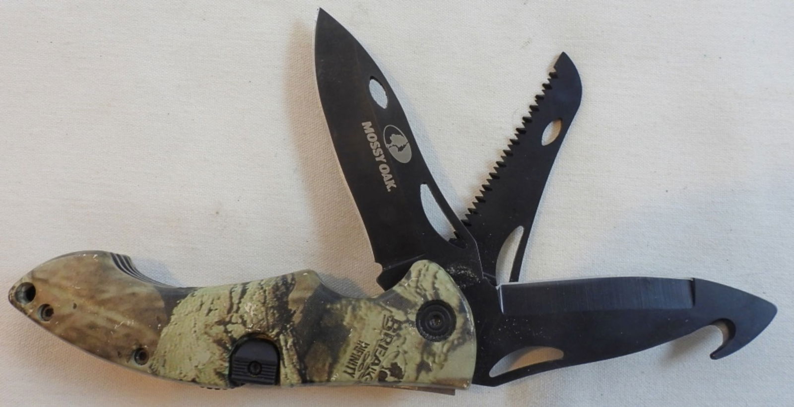 Mossy Oak 3-Blade Folding Camo Knife (1 of 2)