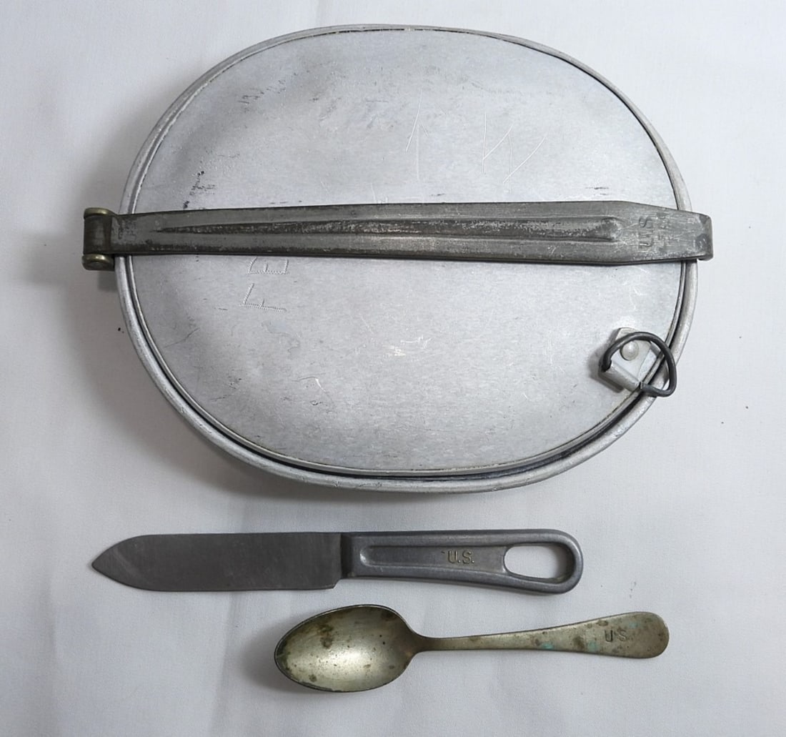 WW1 Mess Kit - Bowl, Spoon, Knife (1 of 6)