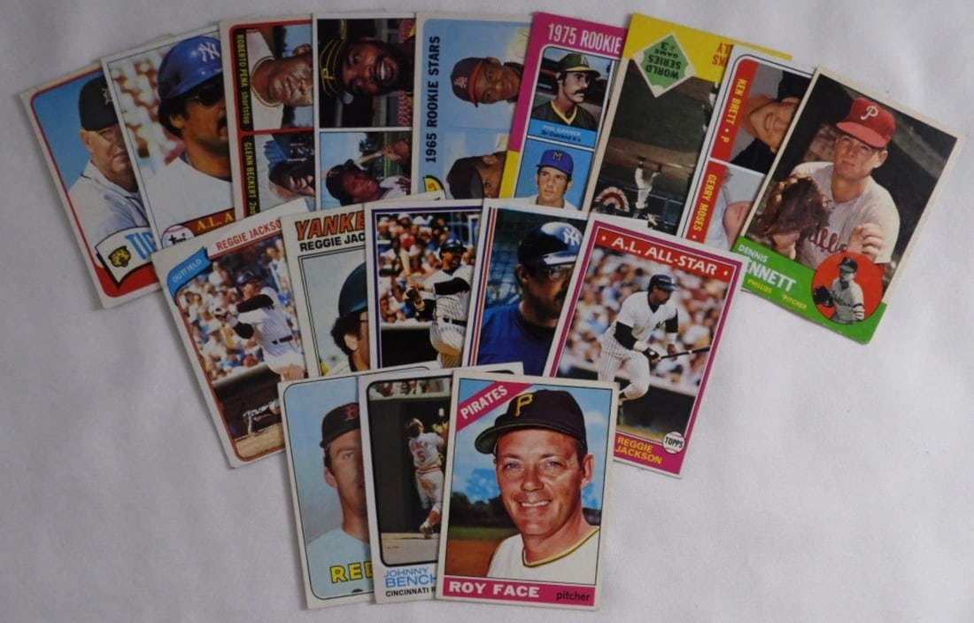 TOPPS Mixed Baseball Cards Lot Of 17 (1 of 2)