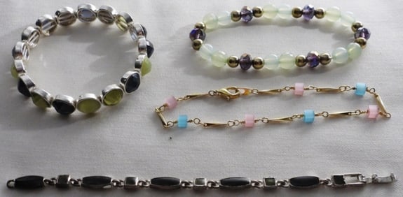 4 Pretty Bracelets