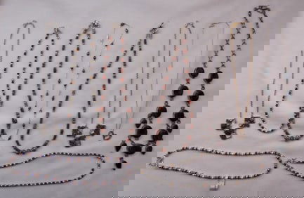 (10) Mixed Lot Of Necklaces