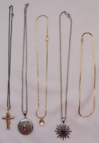 5 Mixed-Tone Necklaces