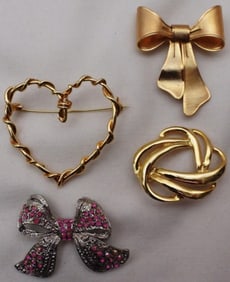 4 Shining Ladies Pins