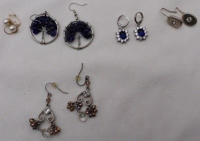 5 Pairs Of Beautiful Earrings
