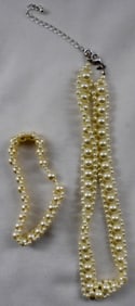 Matching Necklace And Bracelet Set