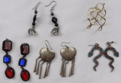 5 Pairs Of Dangling Earrings