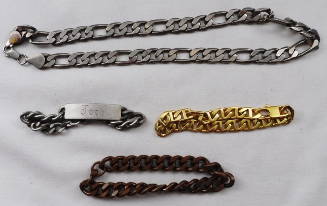 Chunky Chain Lot Of 4: 3 chain bracelets, of different sizes and tones, and an 18" silver-tone chain necklace