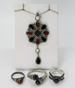 Garnet & Black Onyx 925 Rings & Necklace