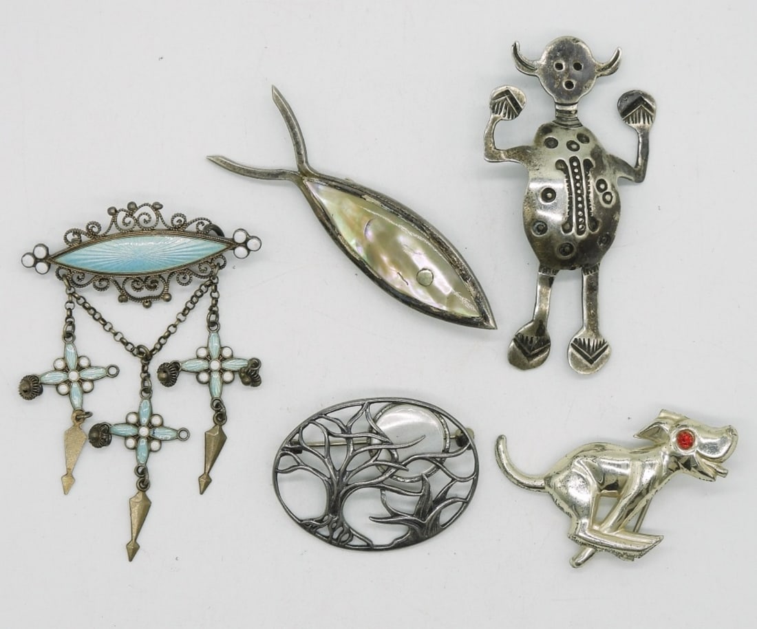 5 Odd Sterling Pins: Five vintage sterling pins, Some a bit odd. 1.5" - 3". (18.4 dwt)
