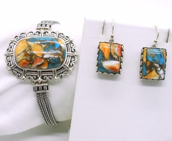 Spiny Oyster Turquoise Bracelet Earring Set